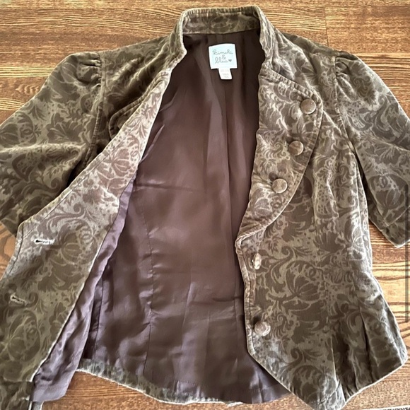Vintage Velvet cropped jacket with gorgeous details. XS - Picture 8 of 11